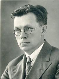 Николай Зеров